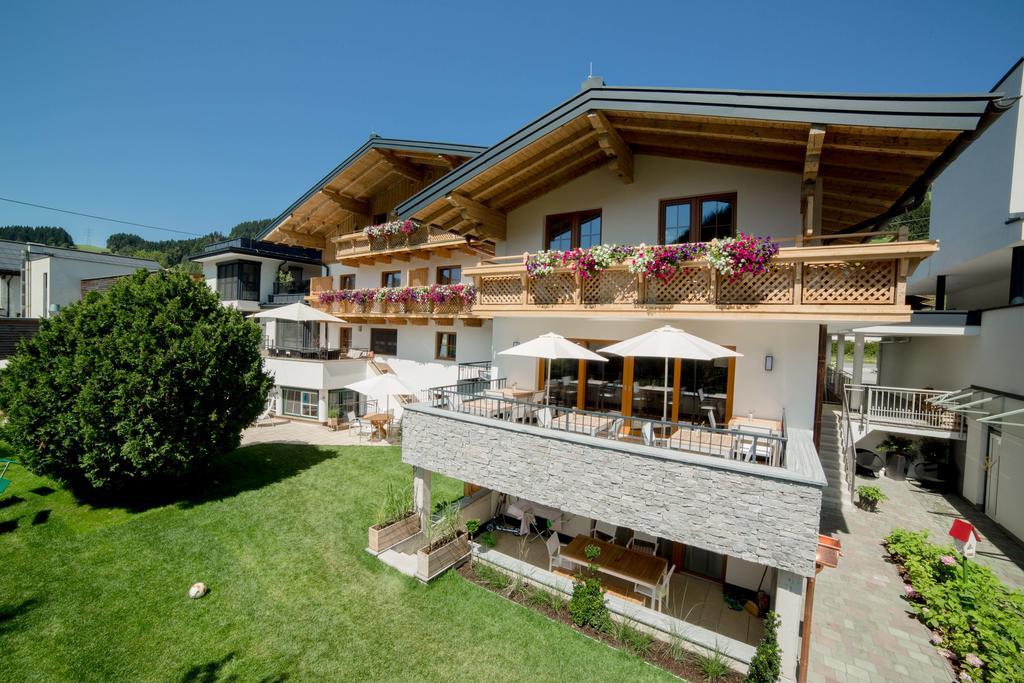 Aparthotel Steger Wagrain Exterior foto